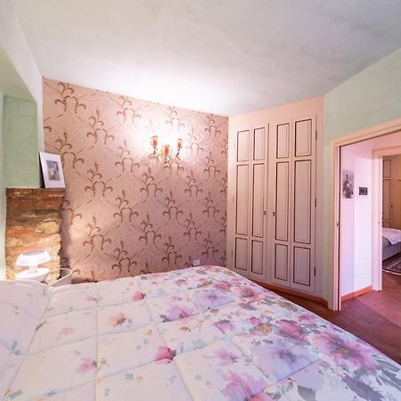 Le Chateau Franciacorta - By Host4U Apartman Colombaro  Kültér fotó